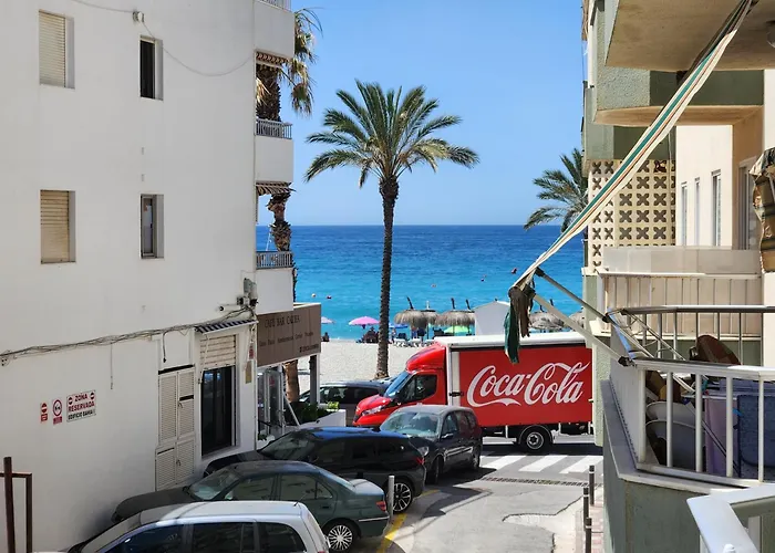 Seaview Terrace, Beachfront Bliss & Towncenter - Terraza Con Vistas Al Mar, A Pie De Playa Y Centrico